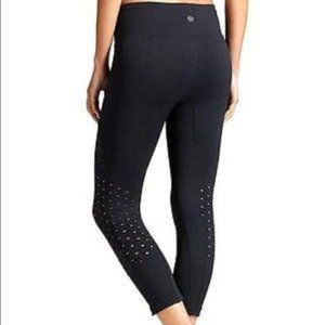 Athleta Black Power Through Mesh Capri Leggings‎ XS